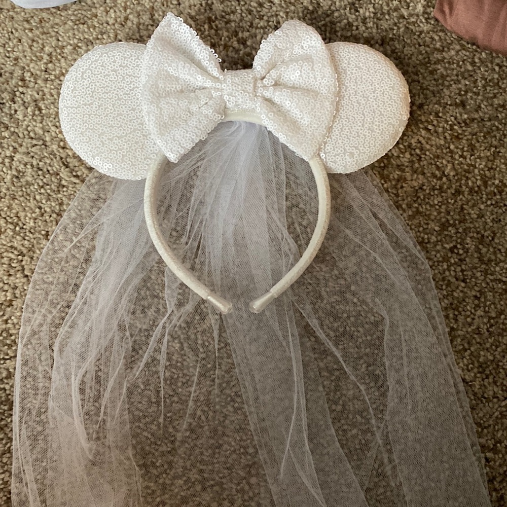 Minnie Bride Ears